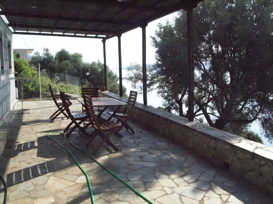 Villa With Breathtaking Views And Private Beach Agios Dimitrios  Zewnętrze zdjęcie
