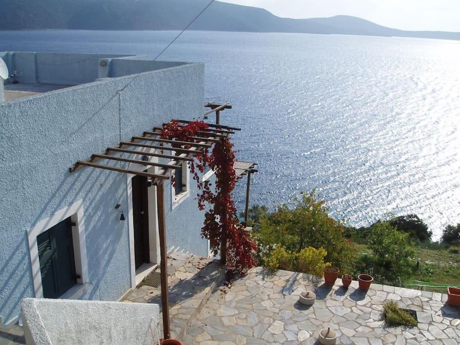 Villa With Breathtaking Views And Private Beach Agios Dimitrios  Zewnętrze zdjęcie